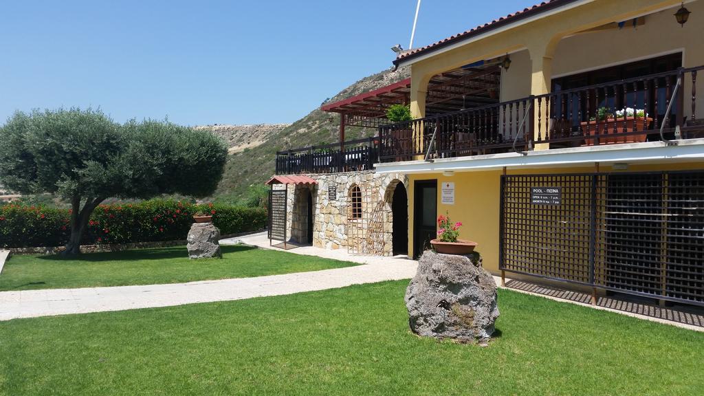 Pelekanos Apartments Pissouri Quarto foto