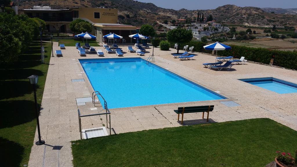 Pelekanos Apartments Pissouri Quarto foto