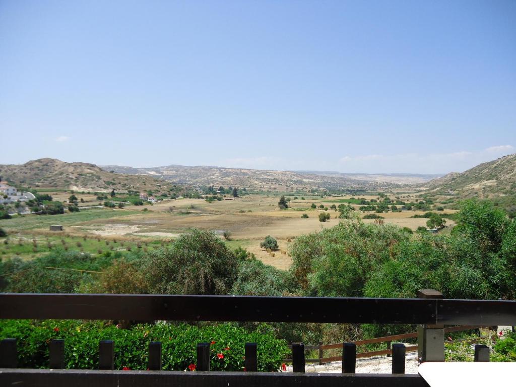 Pelekanos Apartments Pissouri Quarto foto